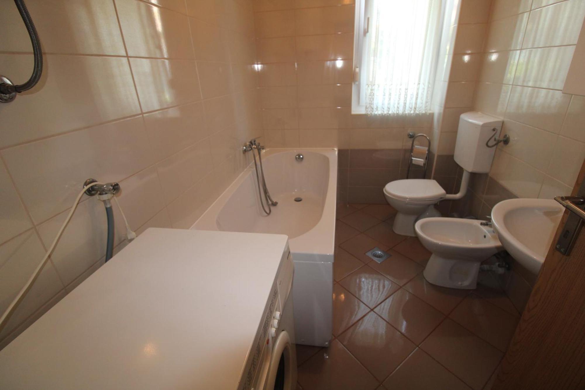 Razum Apartment